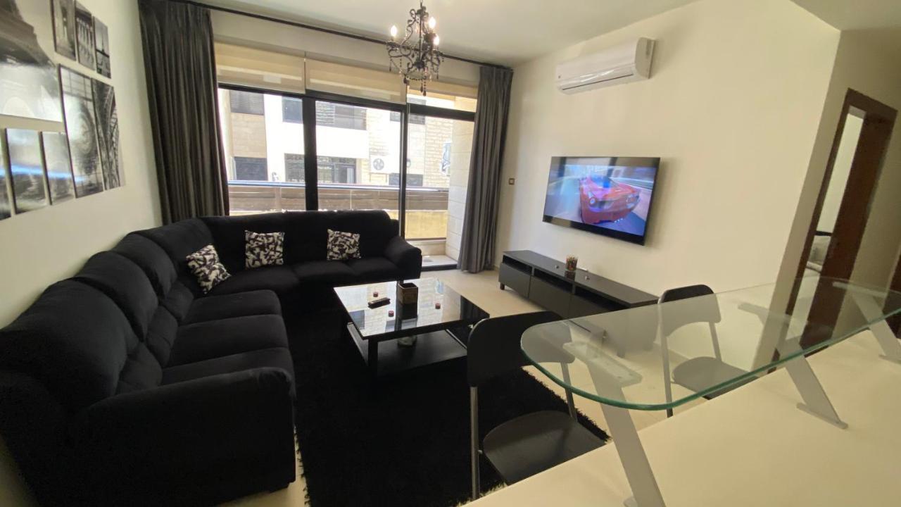Dair Ghbar Apartment Amman Buitenkant foto