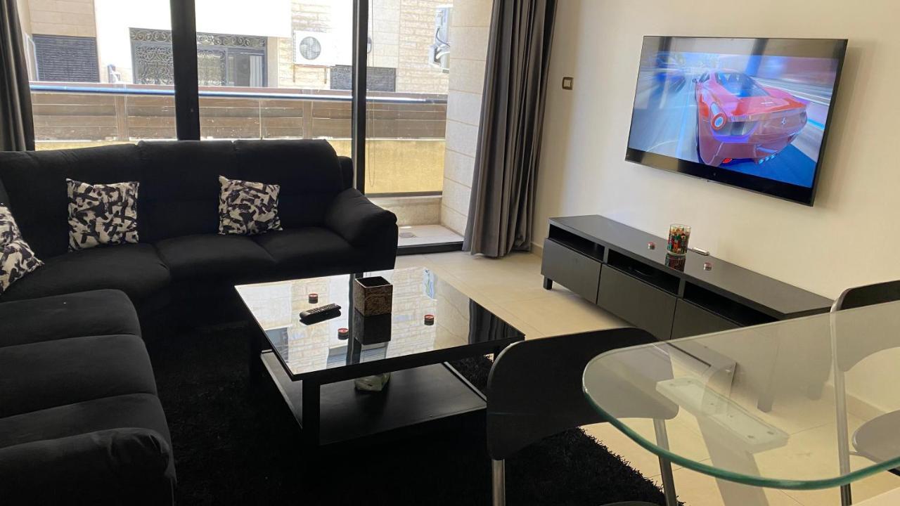 Dair Ghbar Apartment Amman Buitenkant foto