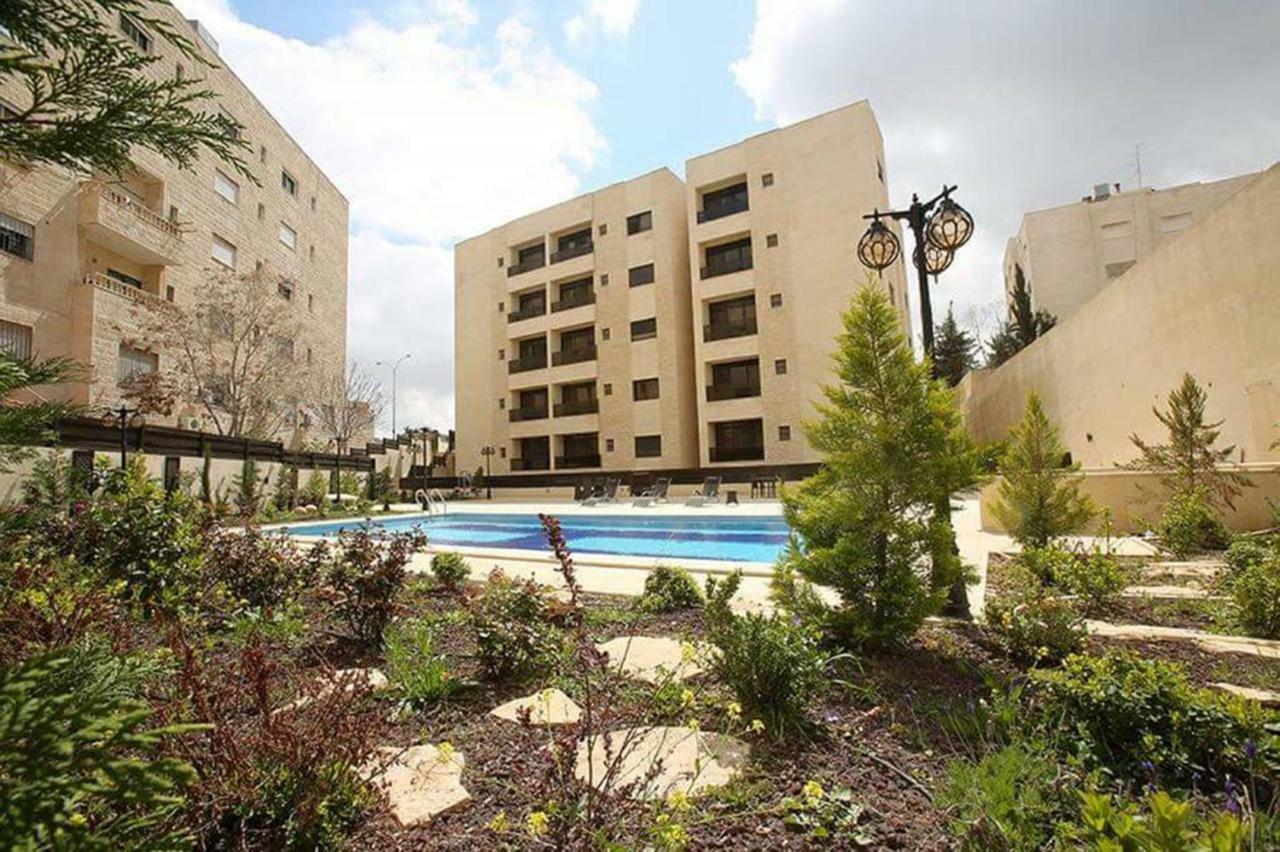 Dair Ghbar Apartment Amman Buitenkant foto